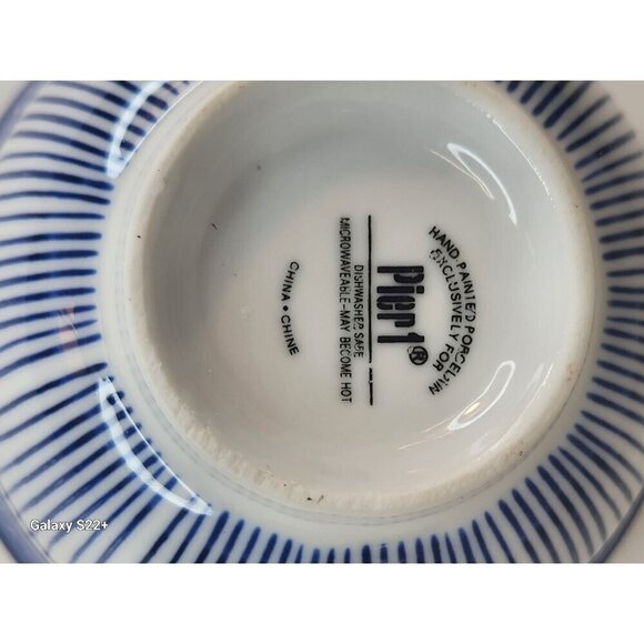 Pier 1 Blue White Hand painted Salad, Cereal Serving Bowl 5" Mint Condition. - Picture 6 of 7